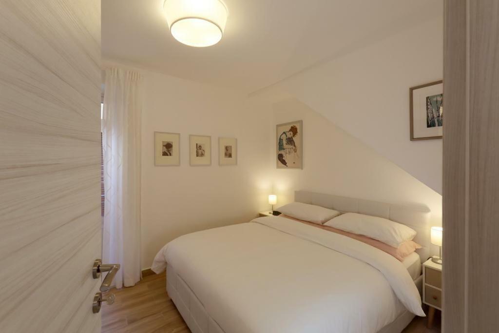 Appartamento Vicolo A Mare, Mazzeo Exterior foto